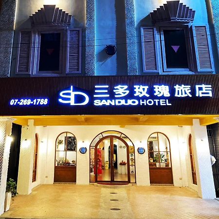 R&R Hotel Kaohsiung Exterior photo